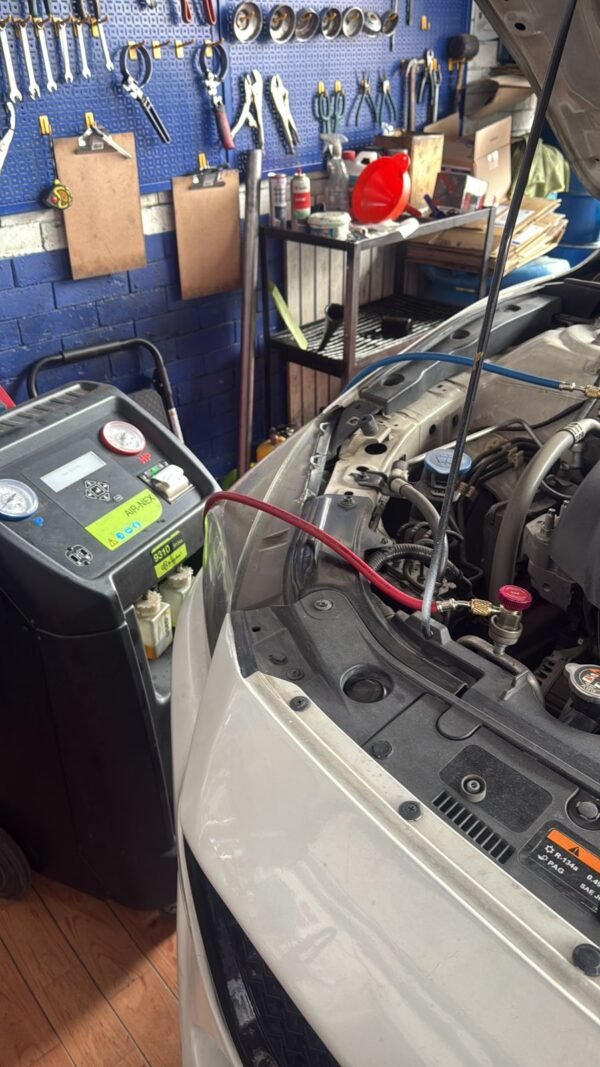 Servicio de Recarga de Aire Acondicionado - Imagen 8