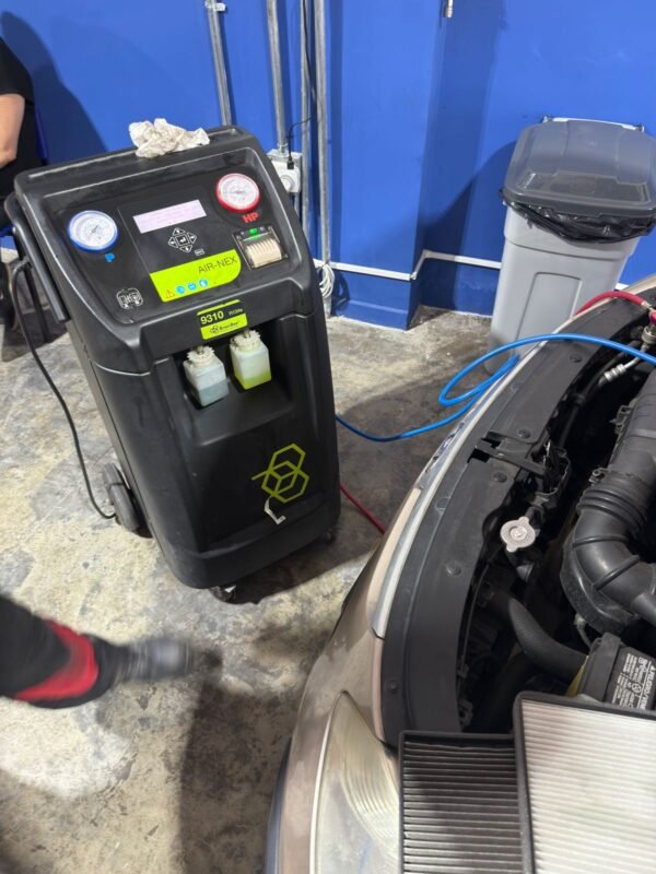 Servicio de Recarga de Aire Acondicionado - Imagen 7